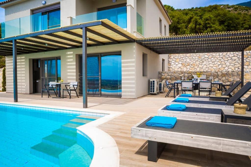 New Villa Blue With Private Pool At Trapezaki Livathos  Exterior photo