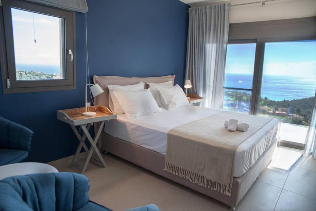 New Villa Blue With Private Pool At Trapezaki Livathos  Exterior photo