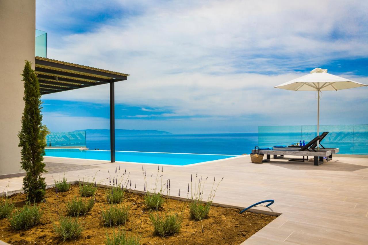 New Villa Blue With Private Pool At Trapezaki Livathos  Exterior photo