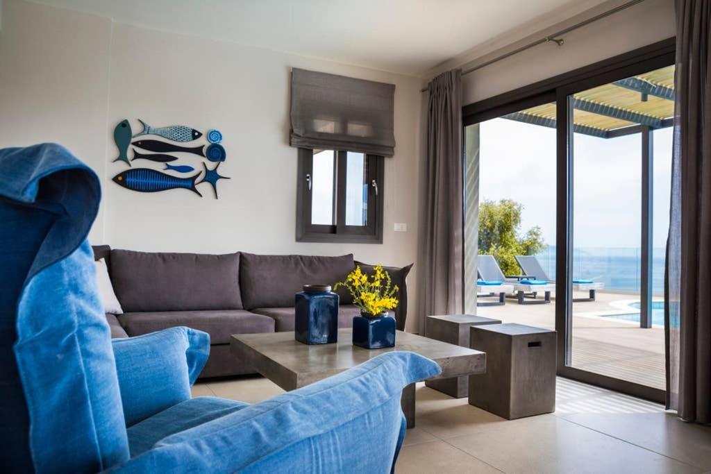 New Villa Blue With Private Pool At Trapezaki Livathos  Exterior photo