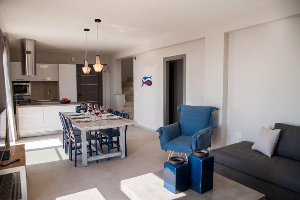 New Villa Blue With Private Pool At Trapezaki Livathos  Exterior photo